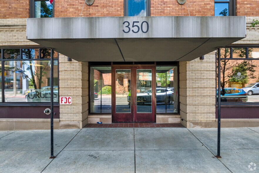More Photos Of 350 E Michigan Ave, Kalamazoo Medical For Lease