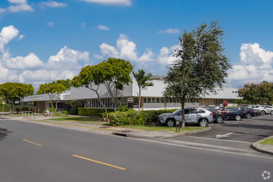 More Photos Of 820 Hind Dr, Honolulu Unknown For Lease