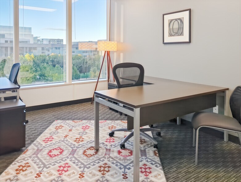 More Photos Of 1299 Farnam St, Omaha Coworking Space