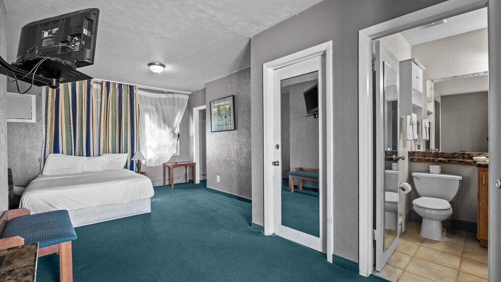 More Photos Of TBD E Main St, Montrose Hotel For Sale