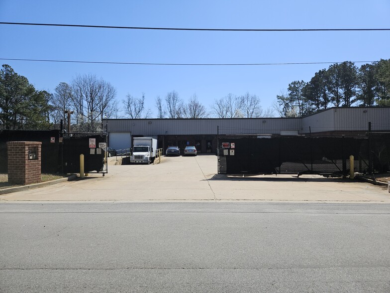 More Photos Of 2488 Lithonia West Dr, Lithonia Warehouse For Lease