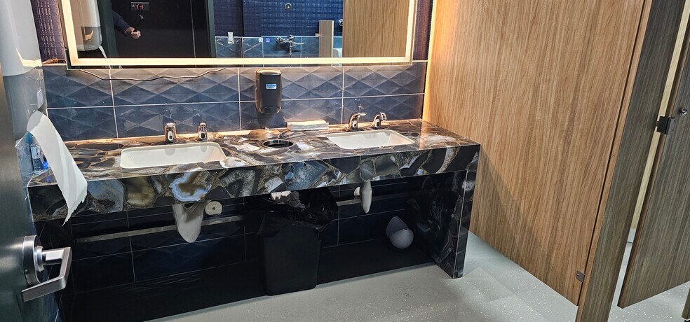 More Photos Of 3015 Fremont St, Las Vegas Freestanding For Sale