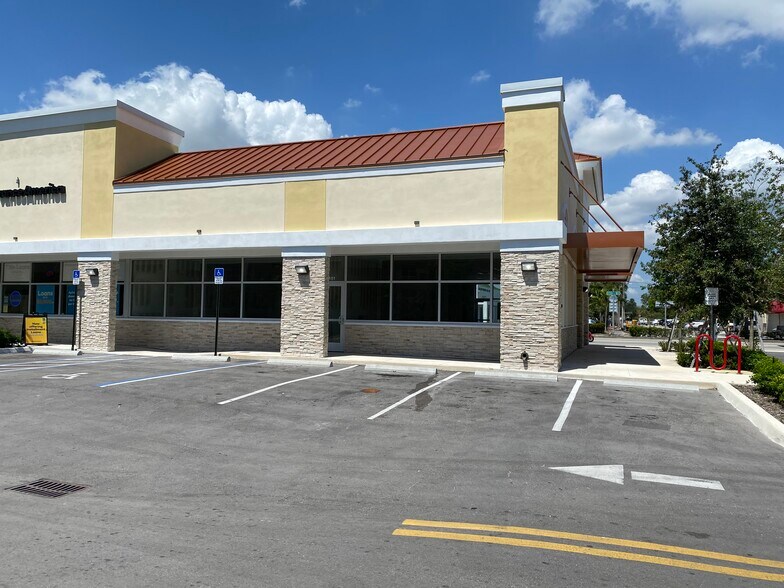 Primary Photo Of 1735-1891 N Federal Hwy, Hollywood Unknown For Lease