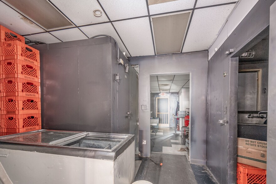 More Photos Of 521 Grant Ave, Duquesne Storefront Retail Residential For Sale