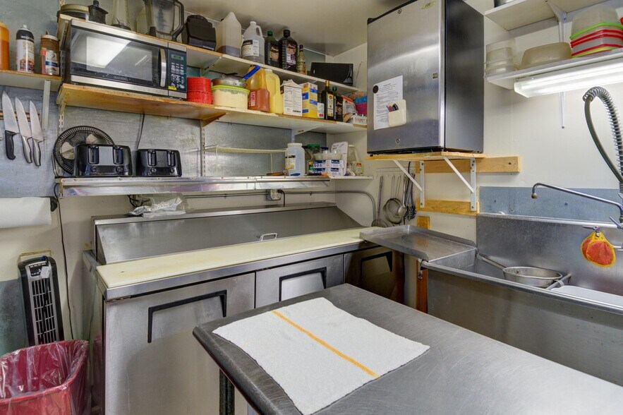 More Photos Of 19-21 W Main St, Johnstown Restaurant For Sale