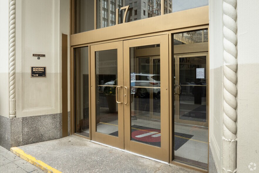 More Photos Of 17 Academy St, Newark Office For Sale