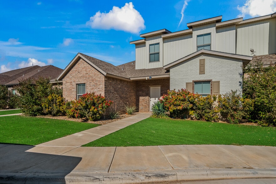 More Photos Of 2602 135th St, Lubbock Apartments For Sale