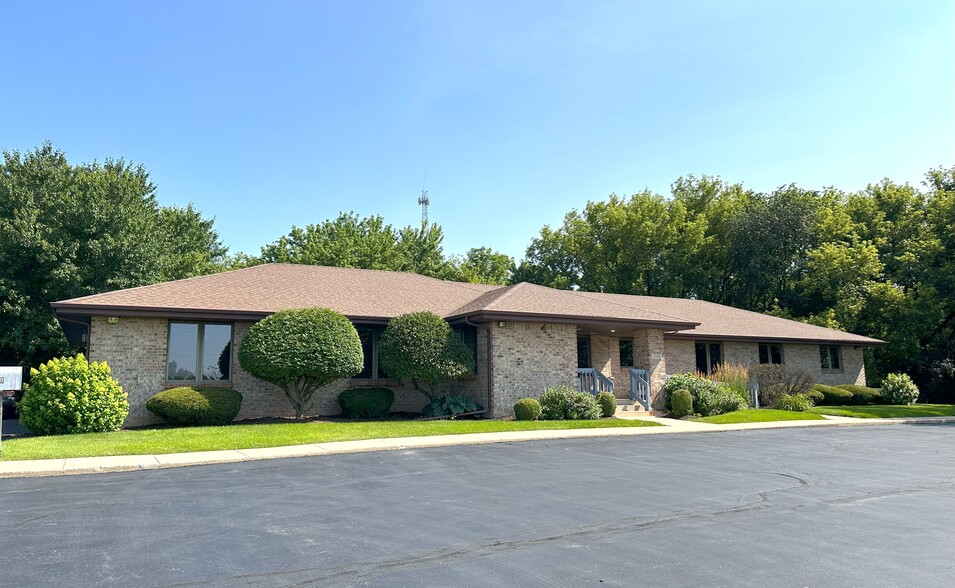 Primary Photo Of 7550 Rote Rd, Rockford Medical For Sale