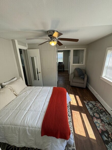 More Photos Of 603 Crutcher St, Springdale Apartments For Sale