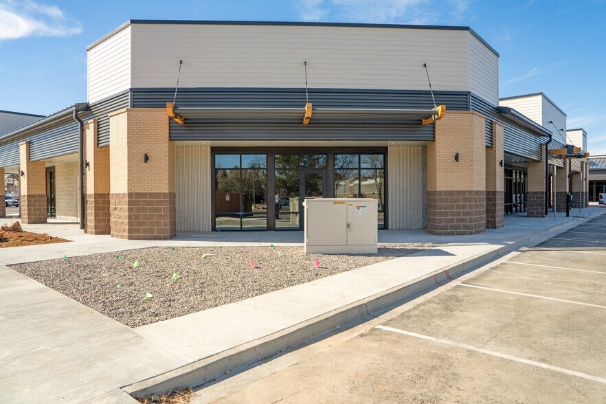 More Photos Of 2439 S College Ave, Fort Collins Freestanding For Sale