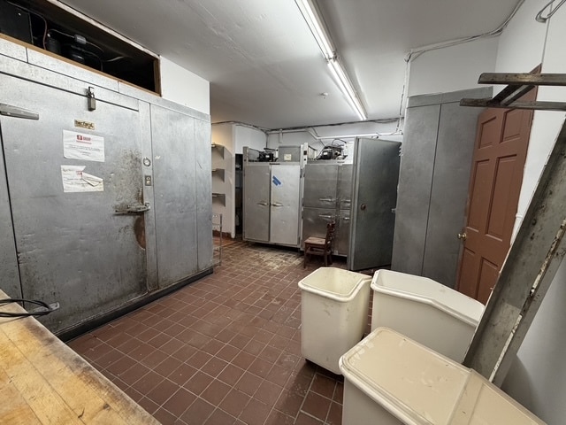 More Photos Of 811 McLean Ave, Yonkers Storefront Retail Office For Lease