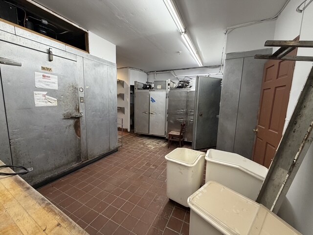 More Photos Of 811 McLean Ave, Yonkers Storefront Retail Office For Sale