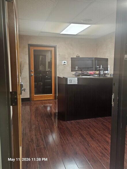 More Photos Of 1720 S Edmonds Ln, Lewisville Office For Lease
