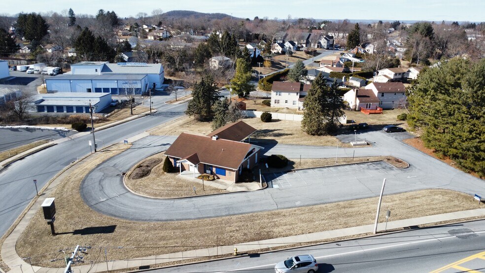 More Photos Of 3301 Easton Ave, Bethlehem Bank For Lease