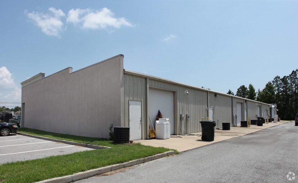 More Photos Of 2180 Perry Lane Rd, Brunswick Freestanding For Lease