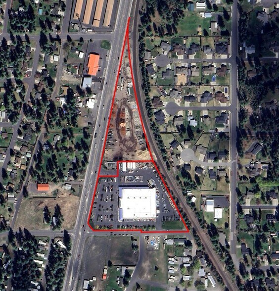 More Photos Of 15228 N Newport Hwy, Mead Freestanding For Lease