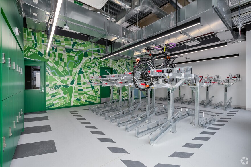 More Photos Of 150 Richmond St, Providence Medical For Lease