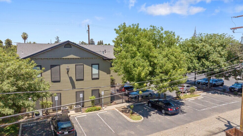More Photos Of 419 W Murray Ave, Visalia Medical For Lease
