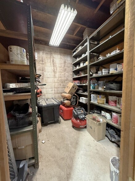 More Photos Of 3 S 5th St, Darby Warehouse For Sale