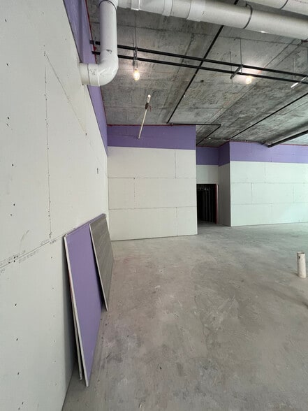 More Photos Of 4011 Salzedo St, Coral Gables Apartments For Lease