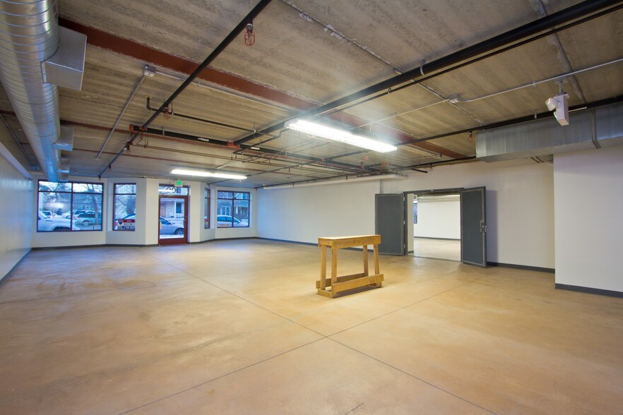 More Photos Of 2034 Pearl St, Boulder Storefront Retail Residential For Sale