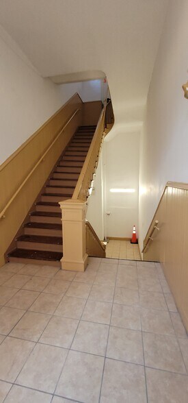 More Photos Of 501 Penn St, Reading Office For Sale