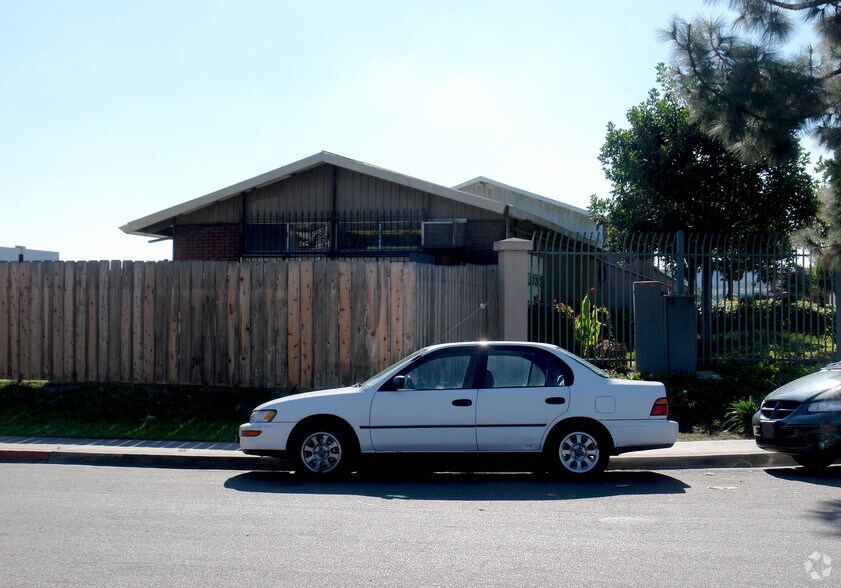 More Photos Of 790 Energy Way, Chula Vista Manufacturing For Lease