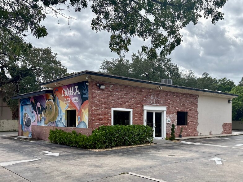 Primary Photo Of 700 W Las Olas Blvd, Fort Lauderdale Freestanding For Lease