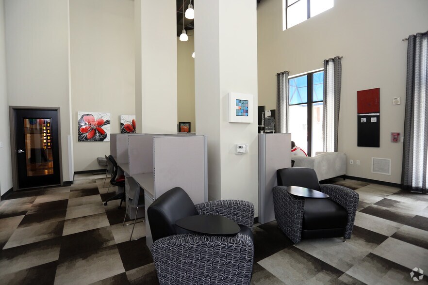 More Photos Of 30 W Biddle St, Baltimore Apartments For Lease