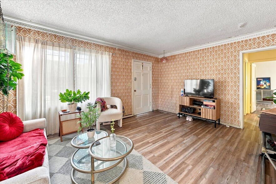 More Photos Of 457 N Stanley Ave, Los Angeles Apartments For Sale