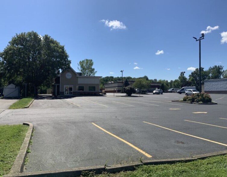 More Photos Of 851 Loveland-Madeira Rd, Loveland Fast Food For Lease