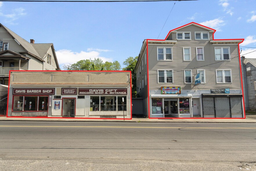 Primary Photo Of , Waterbury General Retail For Sale