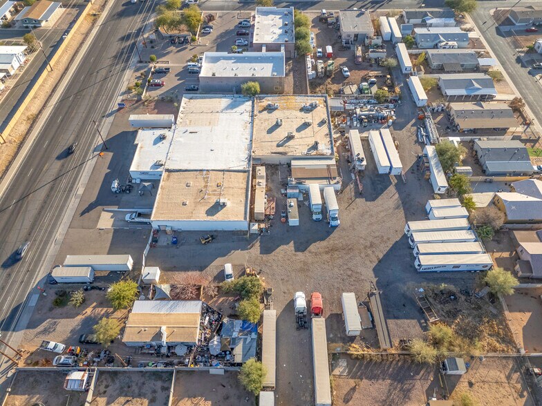 More Photos Of 655 W Cottonwood Ln, Casa Grande Showroom For Sale