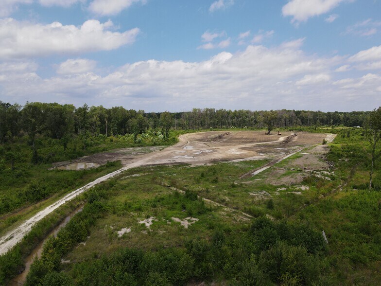 More Photos Of 1601 N Pineview Dr, Columbia Land For Sale