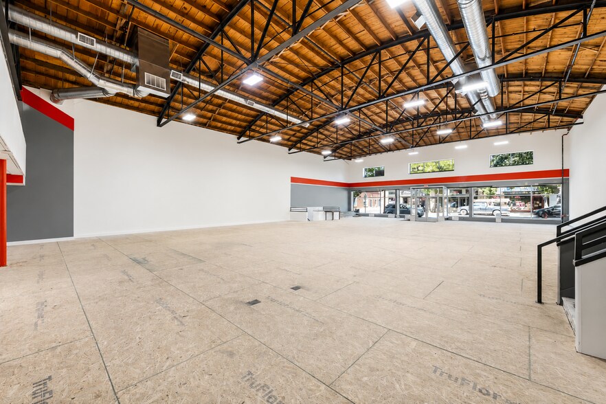 More Photos Of 7674 Main St, Midvale General Retail For Lease