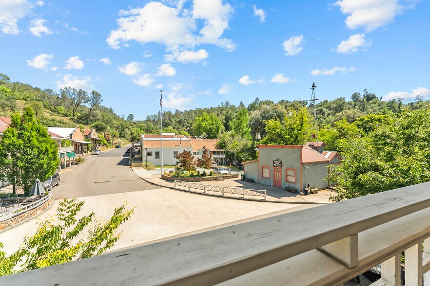 More Photos Of 14202 S State Highway 49, Amador City Hotel For Sale