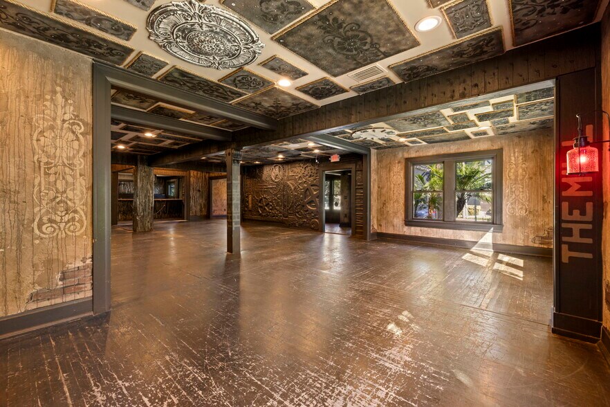 More Photos Of , Tampa General Retail For Sale