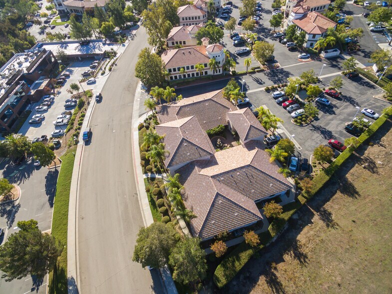 More Photos Of 43471 Ridge Park Dr, Temecula Office For Lease