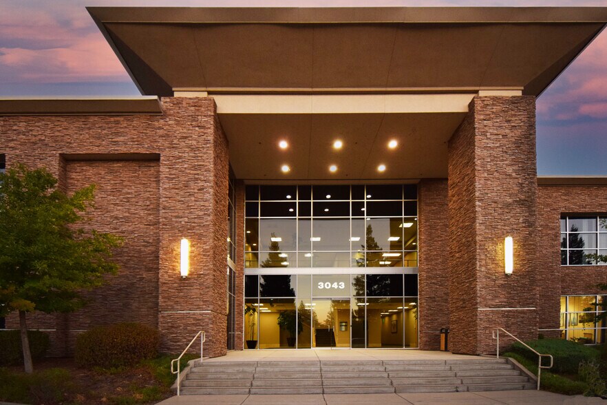 More Photos Of 3043 Gold Canal Dr, Rancho Cordova Office For Lease