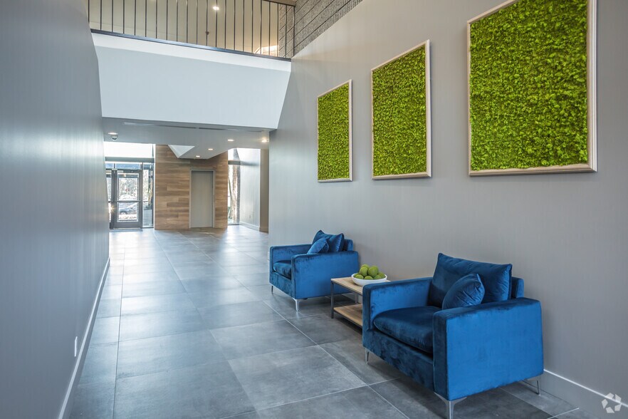 More Photos Of 1355 Lynnfield Rd, Memphis Office For Lease