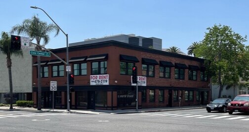 Primary Photo Of 618-624 N Main St, Santa Ana General Retail For Sale