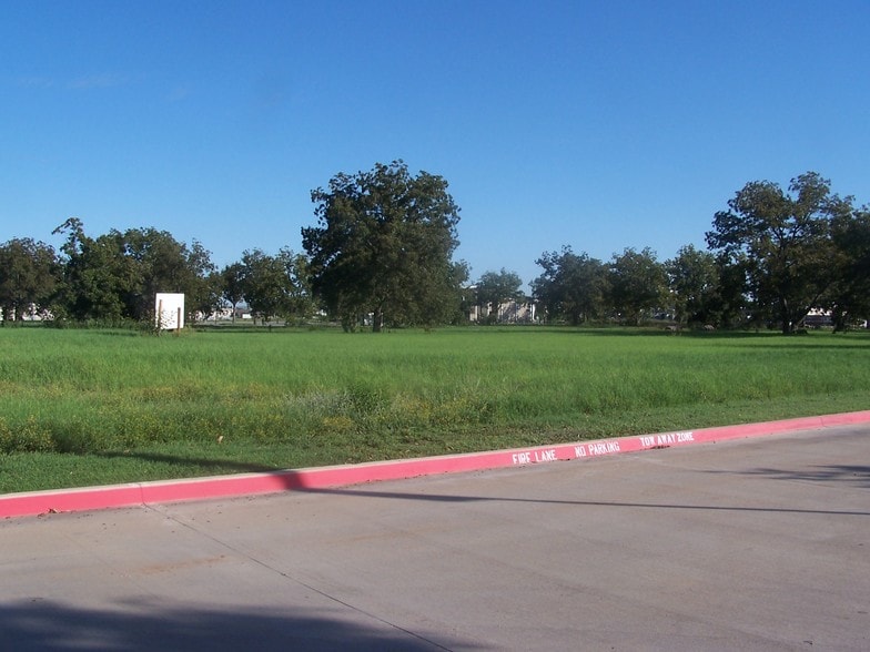 Primary Photo Of 1301 Waters Edge Dr, Granbury Land For Sale