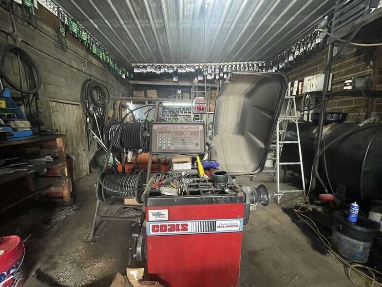 More Photos Of 402 E Main St, Chambers Service Station For Sale