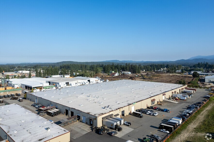 More Photos Of 19405 68th Dr NE, Arlington Manufacturing For Lease