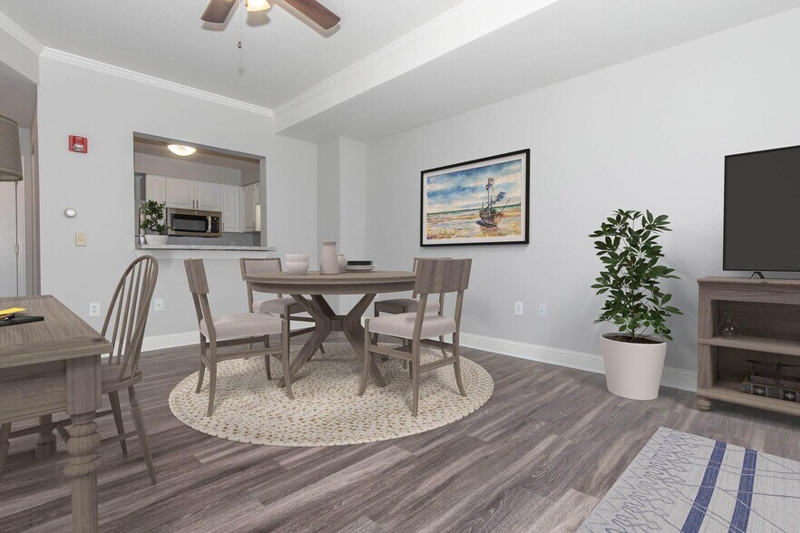 More Photos Of 1027 Washington Ave, Golden Apartments For Lease