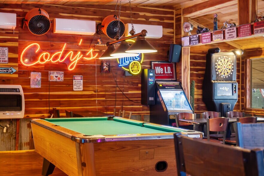 More Photos Of 6162 US Highway 160, Theodosia Restaurant For Sale