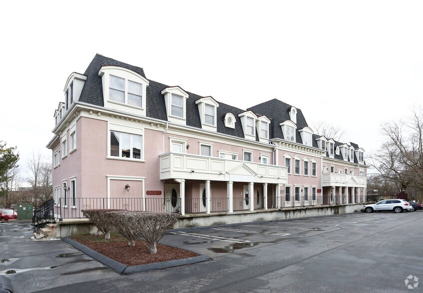 More Photos Of 185 Broad St, Milford Office Residential For Lease