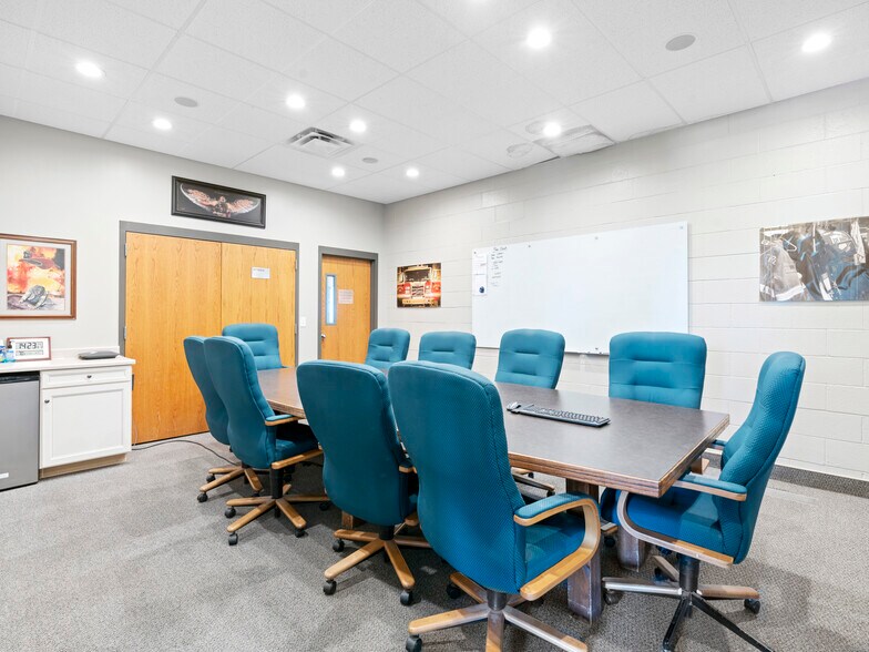 More Photos Of 9010 S 150 E, Sandy Light Manufacturing For Sale