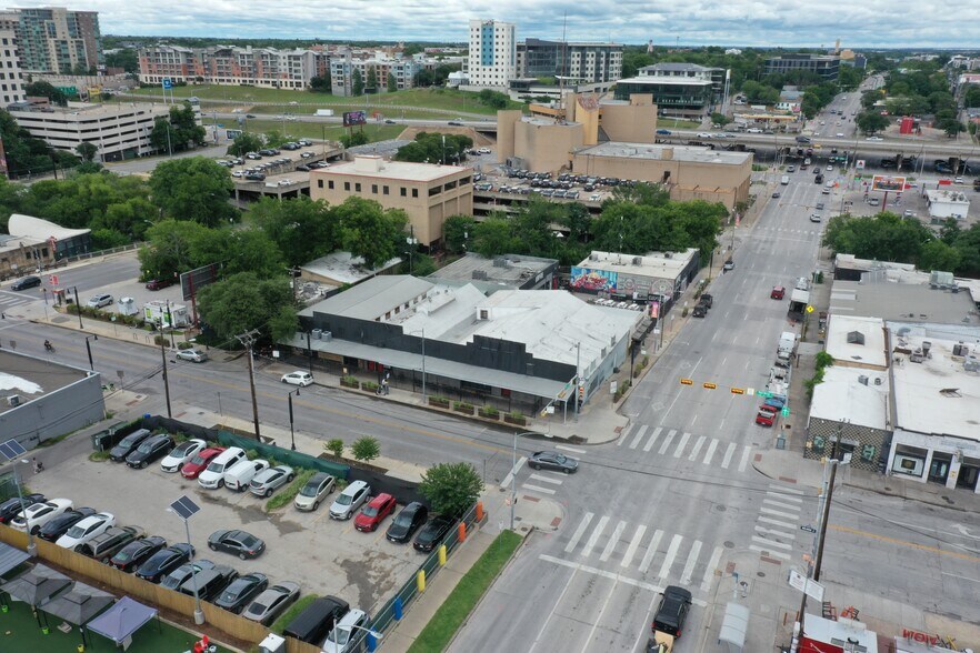More Photos Of 701-713 Red River St, Austin Freestanding For Sale
