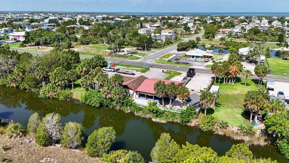 More Photos Of 3306 Shoal Line Blvd, Spring Hill Restaurant For Sale